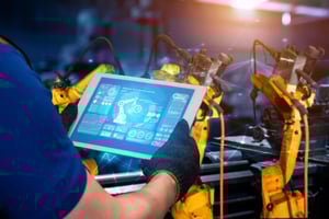 AlisQI-news---automation-solve-the-manufacturing-paradox-1024x683